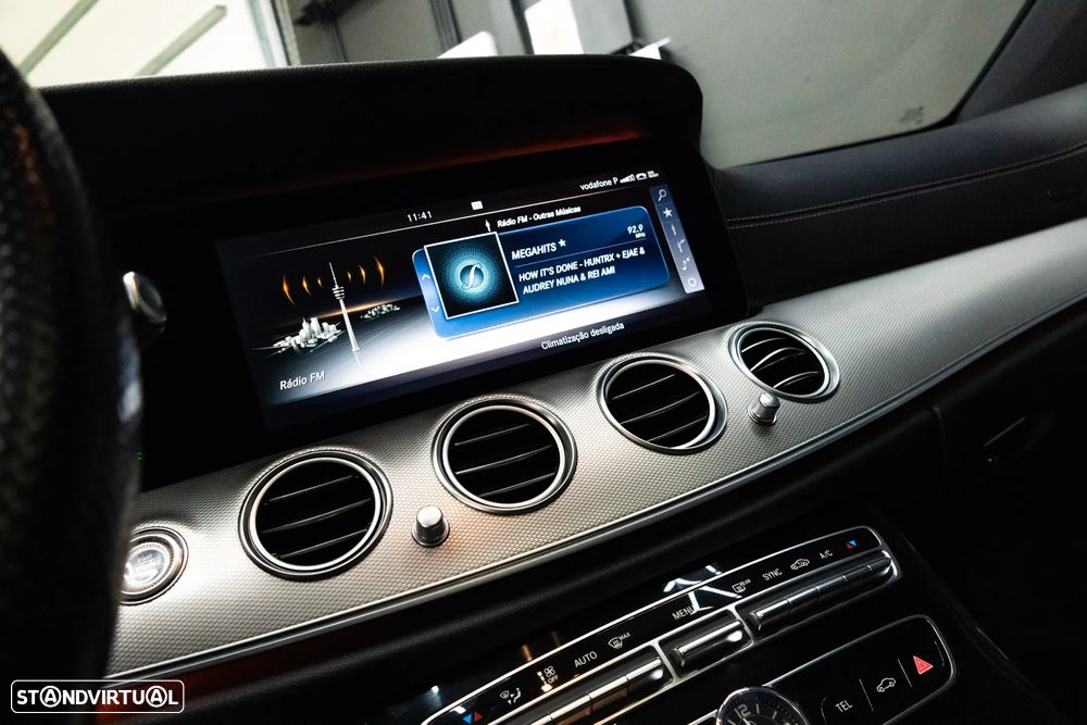 Mercedes-Benz E 220 d AMG Line - 17