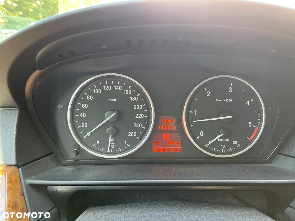 BMW Seria 5 - 19