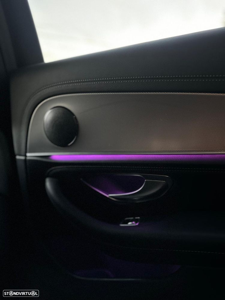 Mercedes-Benz E 220 d AMG - 9