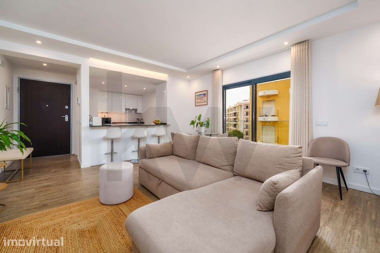 Apartamento T2 de construção recente, localizado no centro da cidade - Grande imagem: 2/23