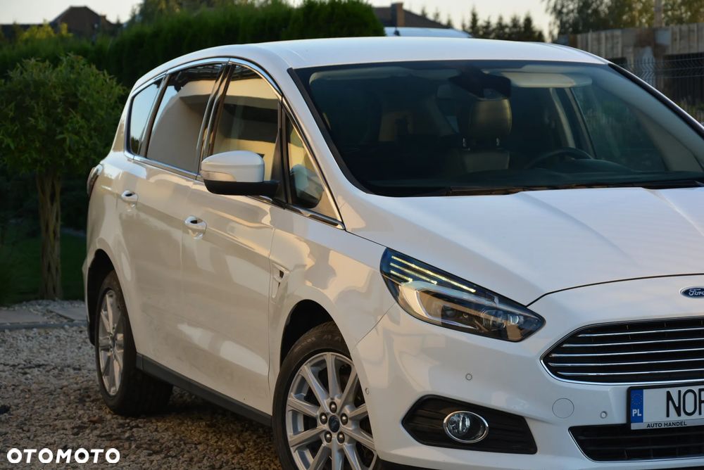 Ford S-Max 2.0 TDCi Titanium - 22