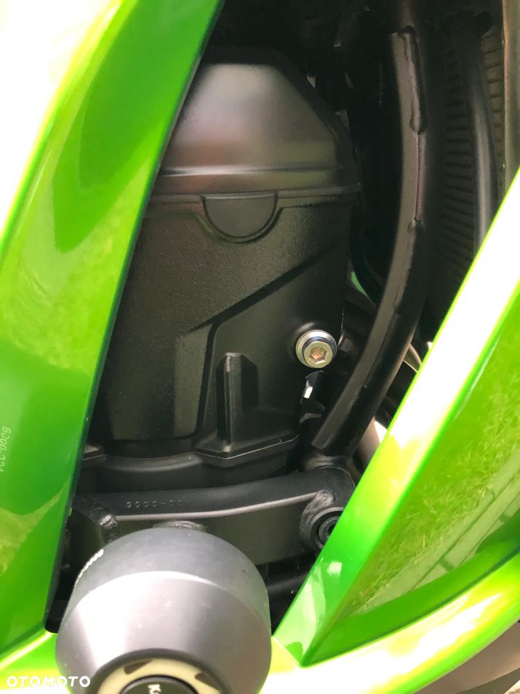 Kawasaki Ninja 1000 SX - 15