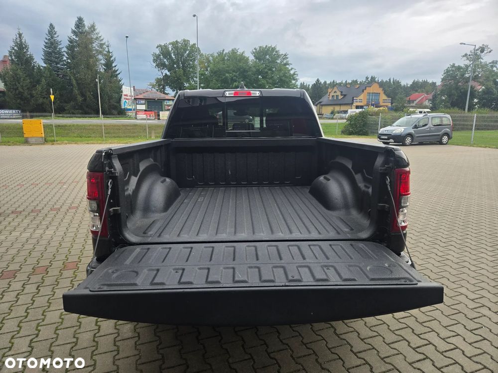 RAM 1500 Quad Cab Longbed Bighorn - 13