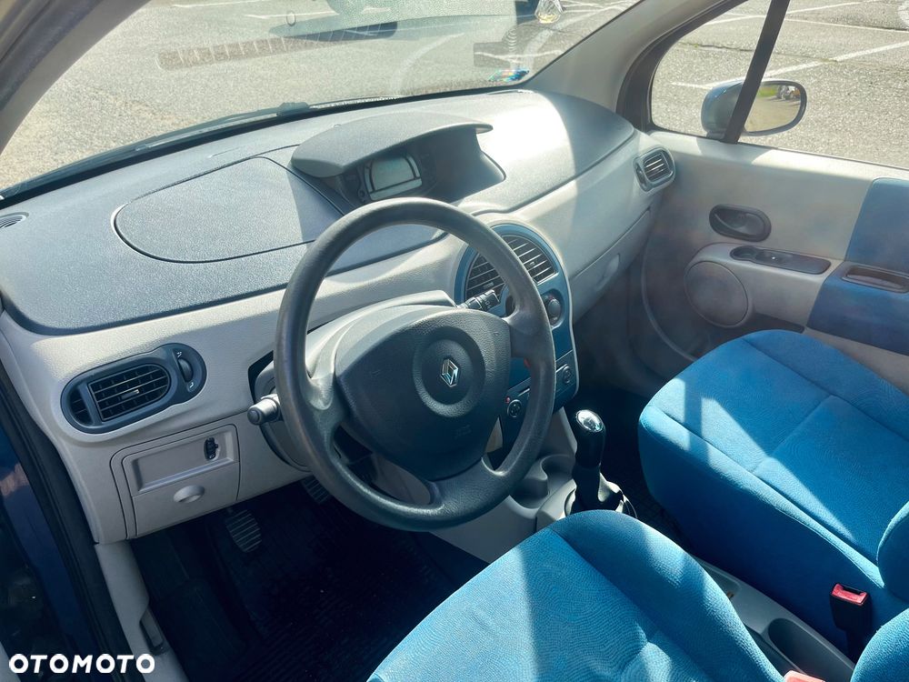 Renault Modus 1.6 16V Privilege - 11