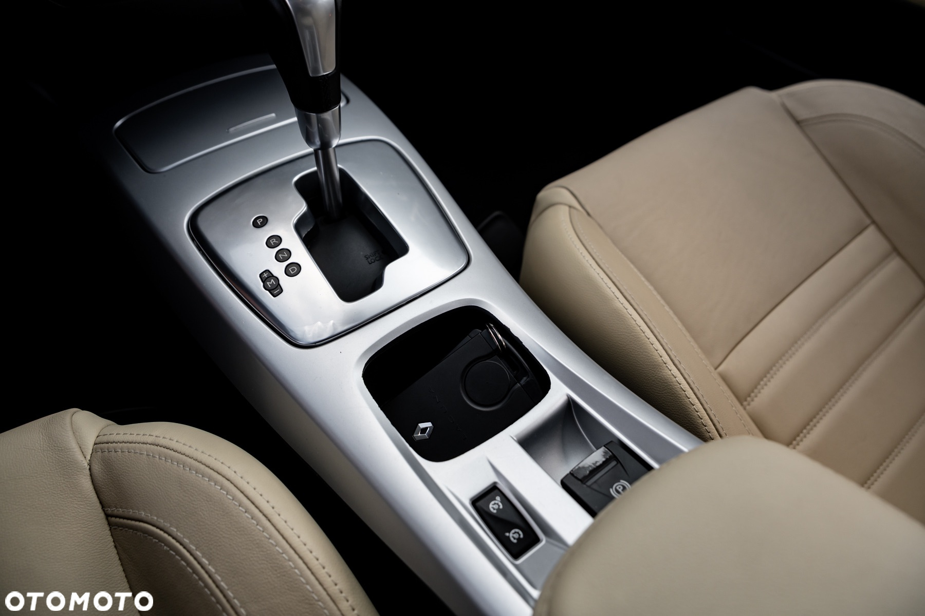 Renault Laguna Coupe TCe 170 - 28