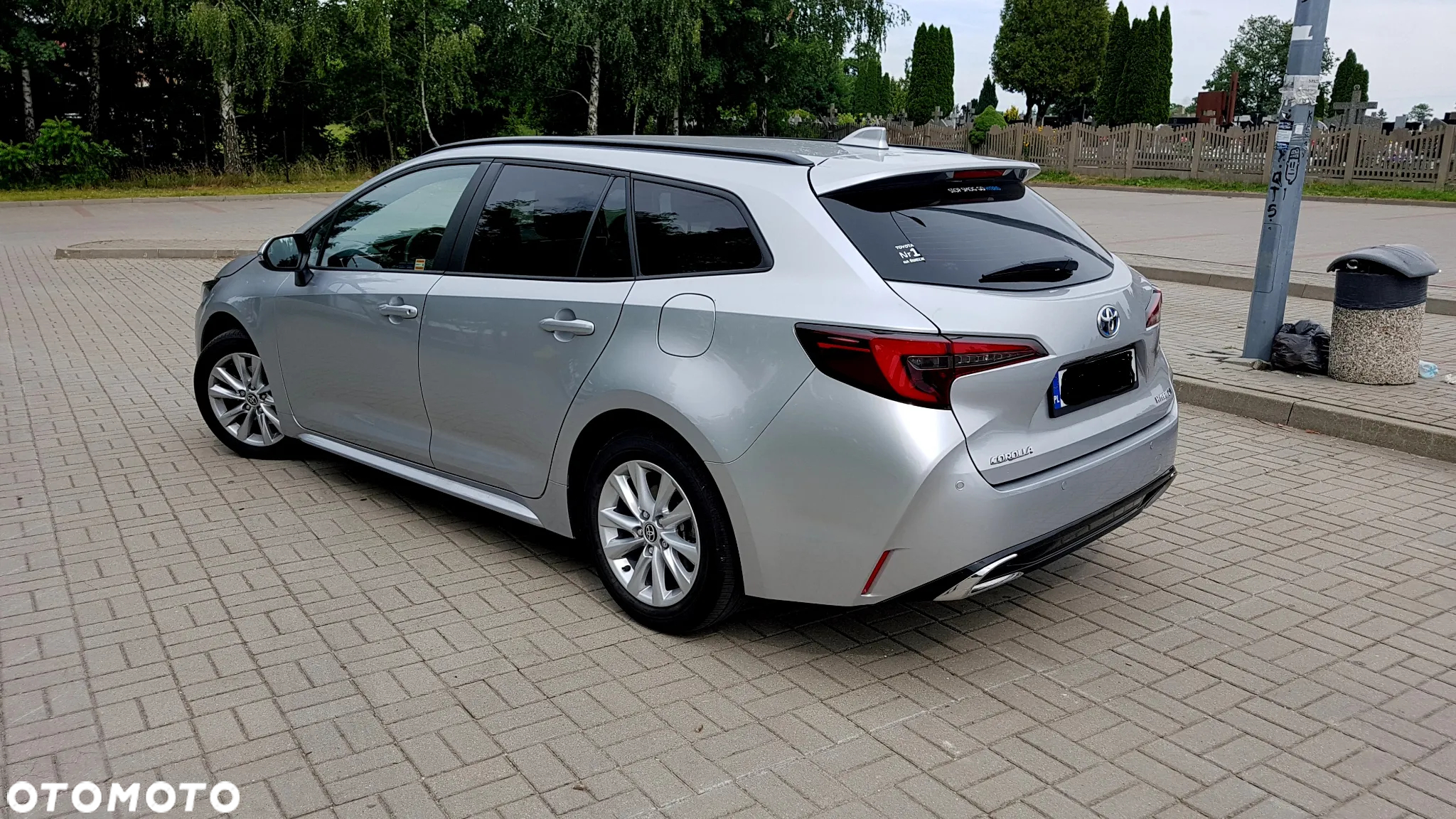 Toyota Corolla 1.8 Hybrid Comfort - 8