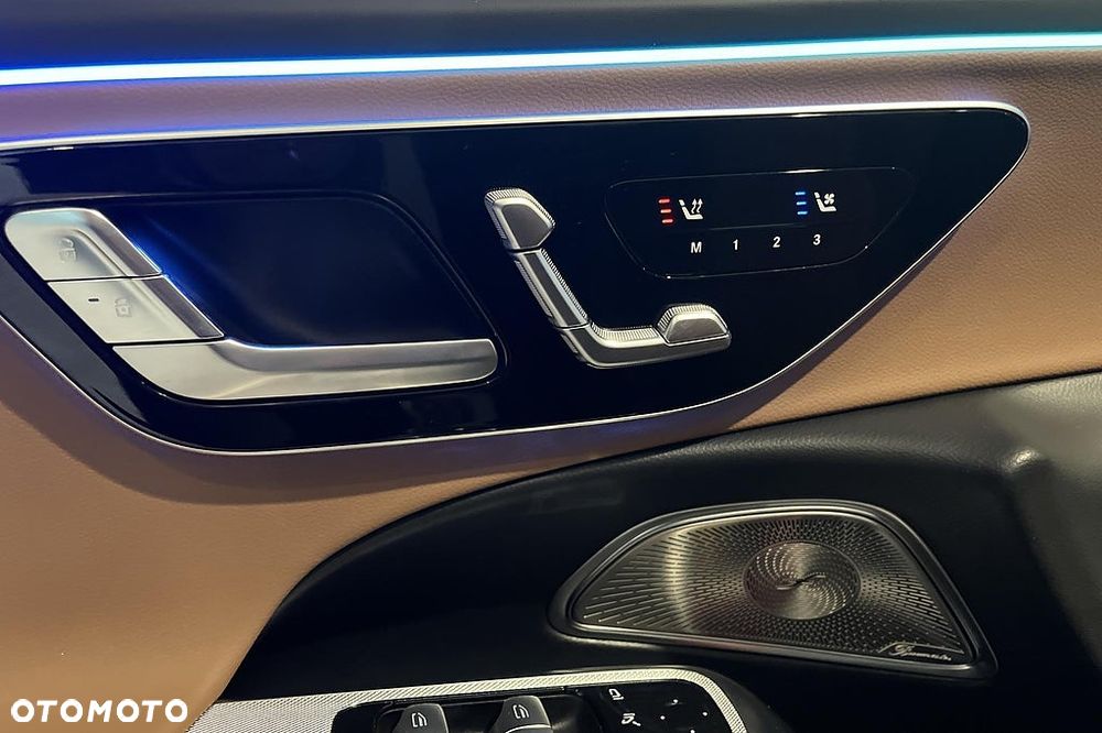 Mercedes-Benz Klasa E 300 de PHEV 4-Matic All-Terrain Avantgarde 9G-Tronic - 12