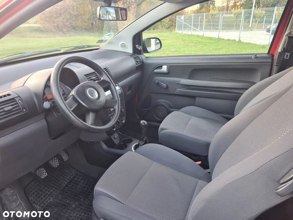 Volkswagen Fox 1.2 - 10