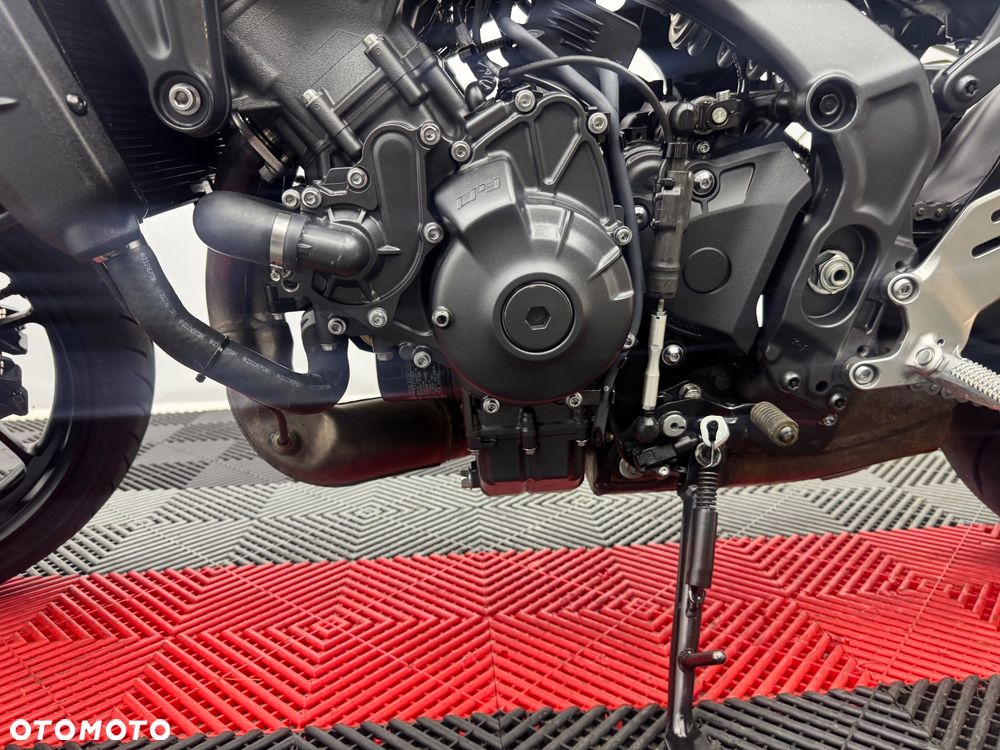Yamaha MT - 14