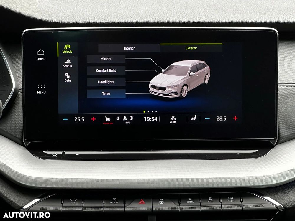 Skoda Octavia 2.0 TDI DSG Clever - 15