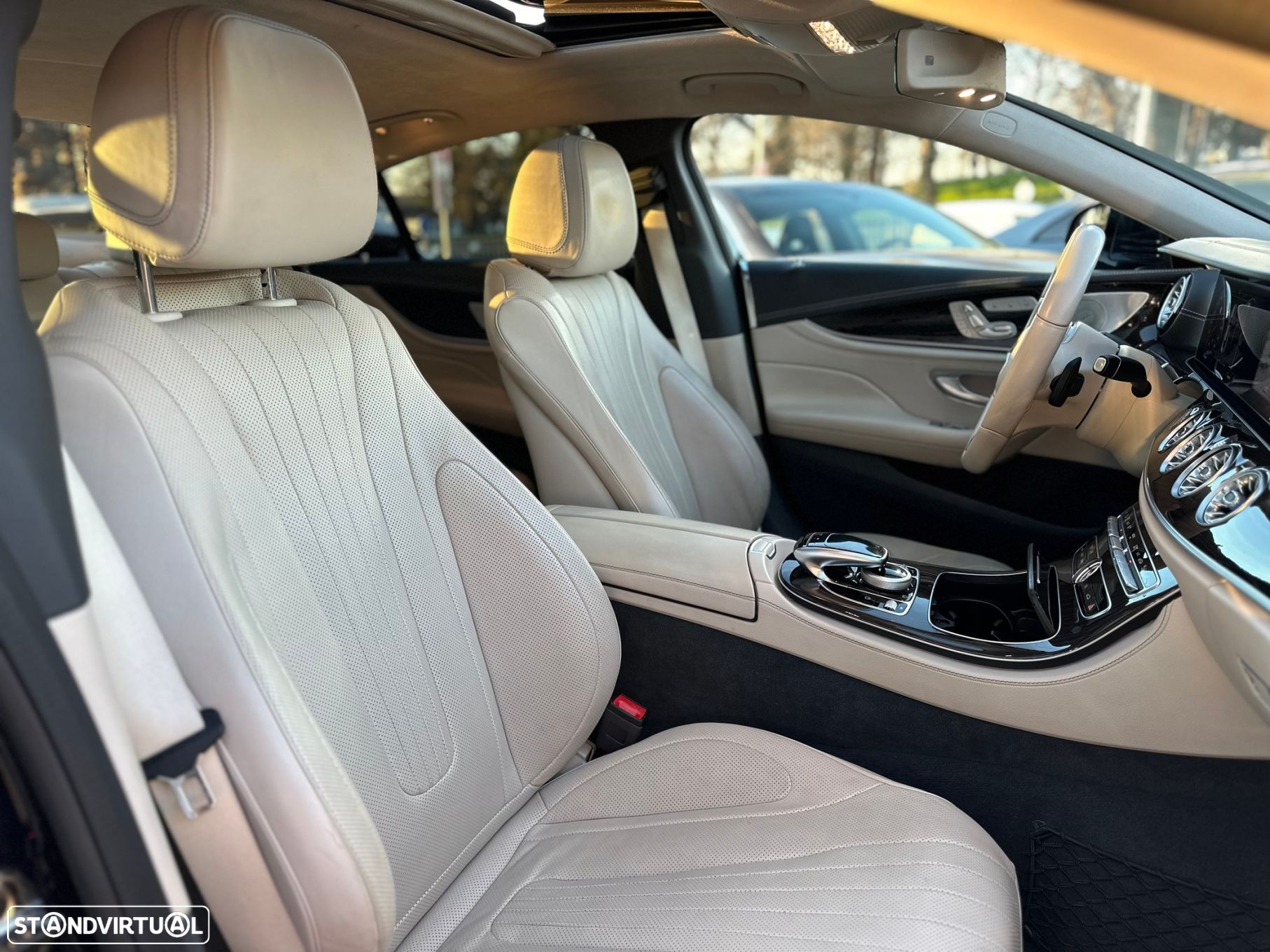 Mercedes-Benz CLS 350 d 4Matic AMG Line - 16