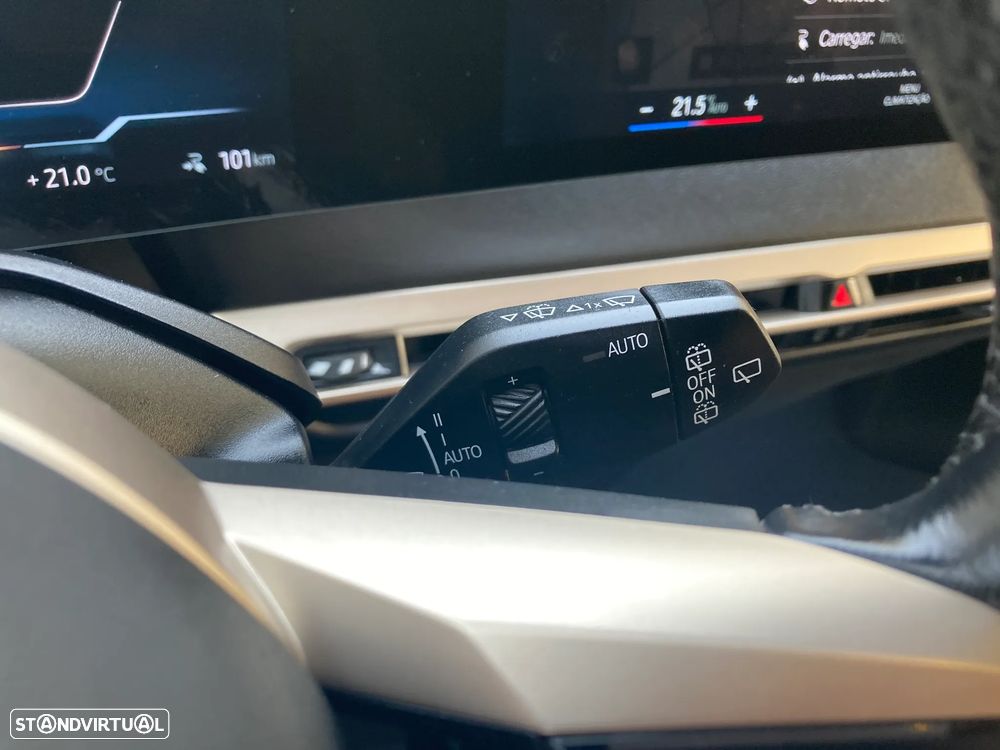 BMW iX xDrive40 - 21