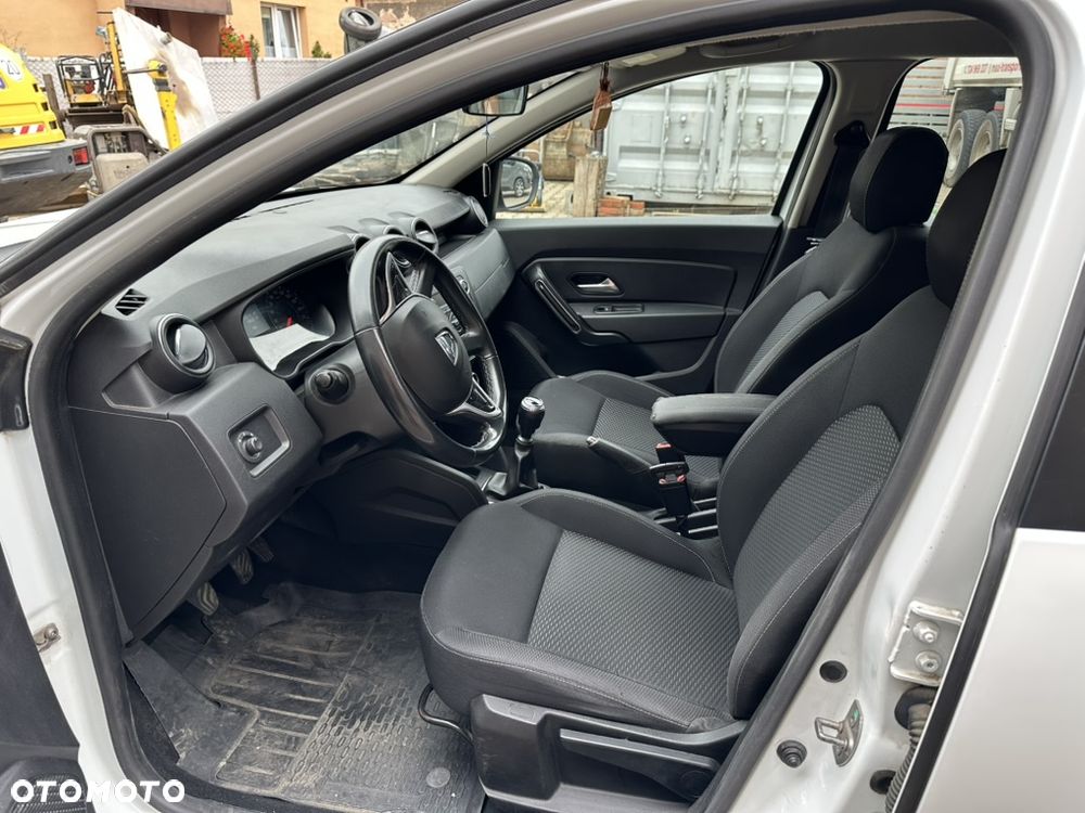 Dacia Duster 1.5 Blue dCi Comfort 4WD EU6d - 11