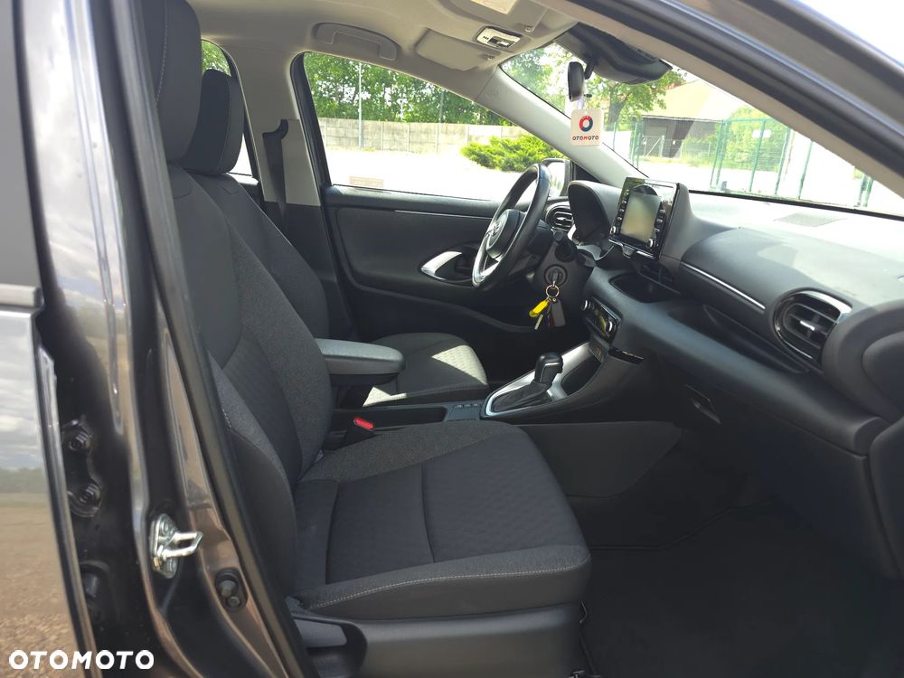 Toyota Yaris - 14