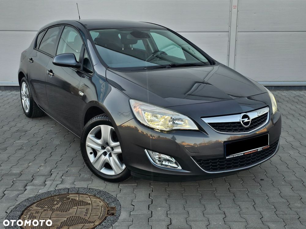 Opel Astra 1.4 Turbo Innovation - 13