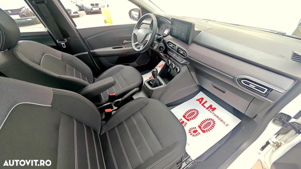 Dacia Logan TCe 90 MT6 Journey - 6