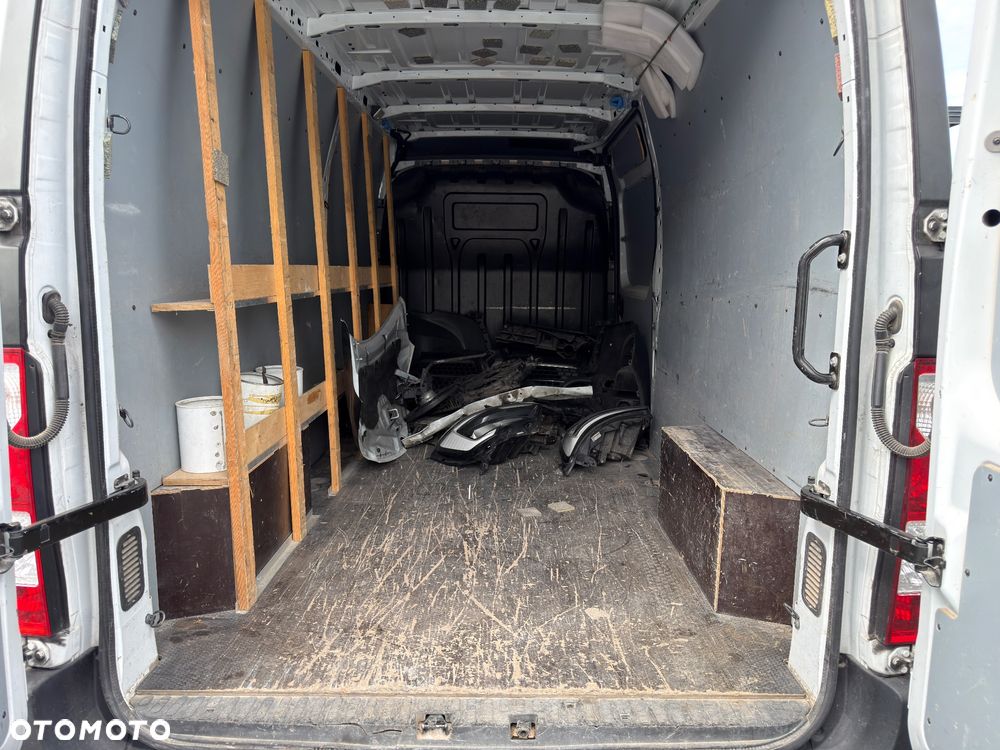 Renault Master - 9