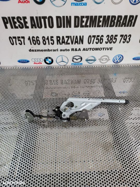 Maneta Frana De Mana BMW F30 F31 F20 F21 Volan Stanga Europa Livram Oriunde In Tara - 1