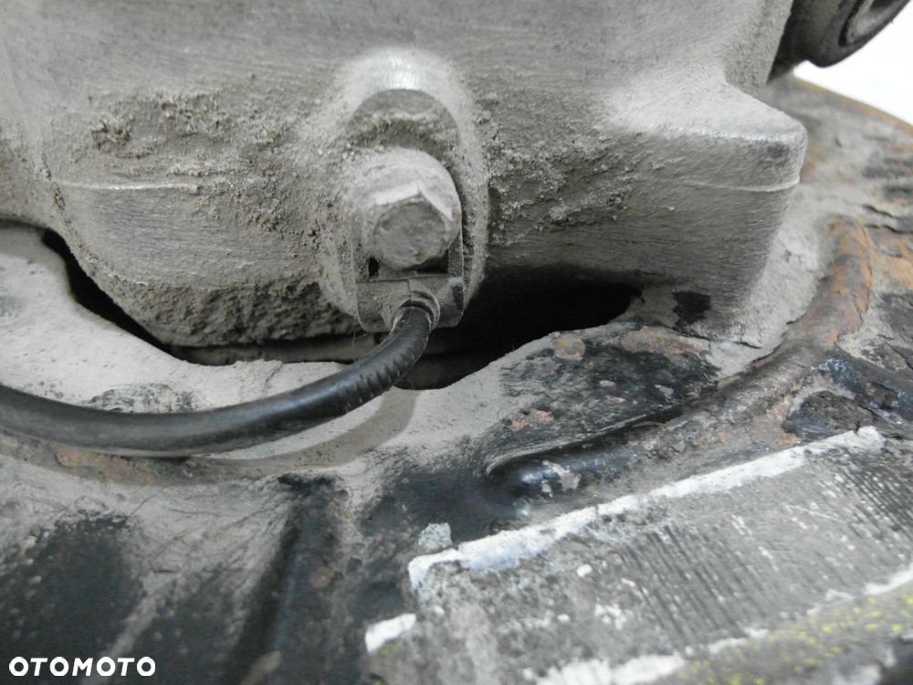 PIASTA TYLNA PRAWA ALFA ROMEO 159 1.9 JTDM - 6
