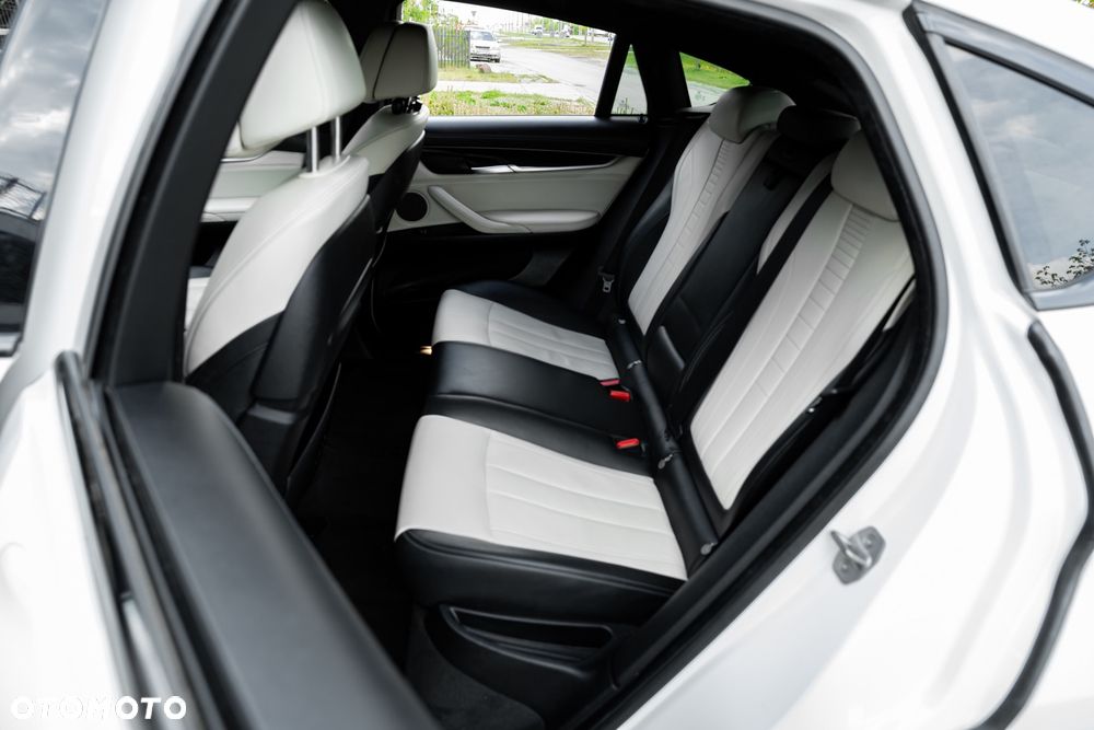 BMW X6 - 20