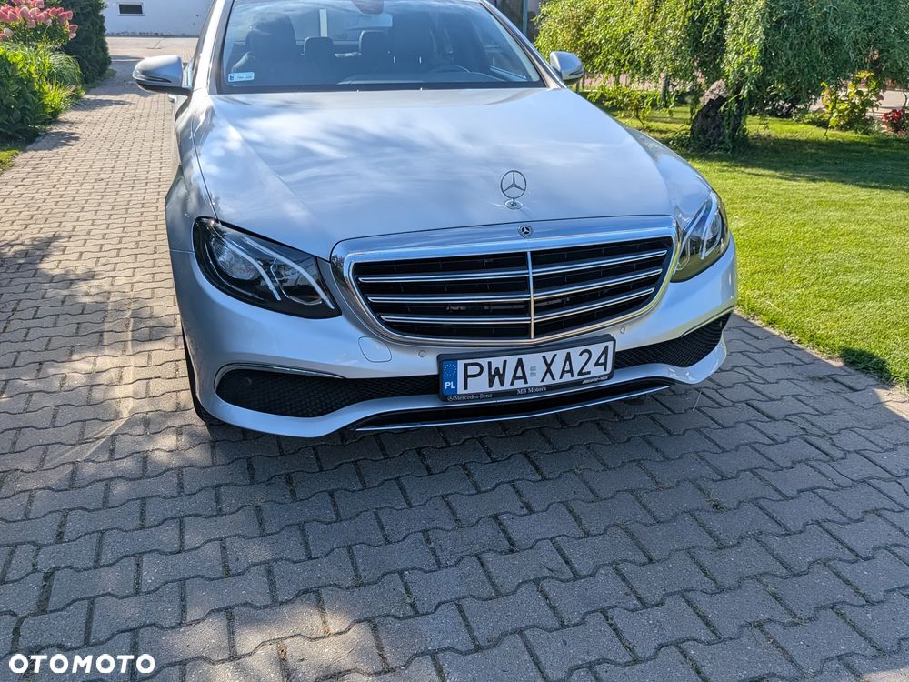Mercedes-Benz Klasa E - 16