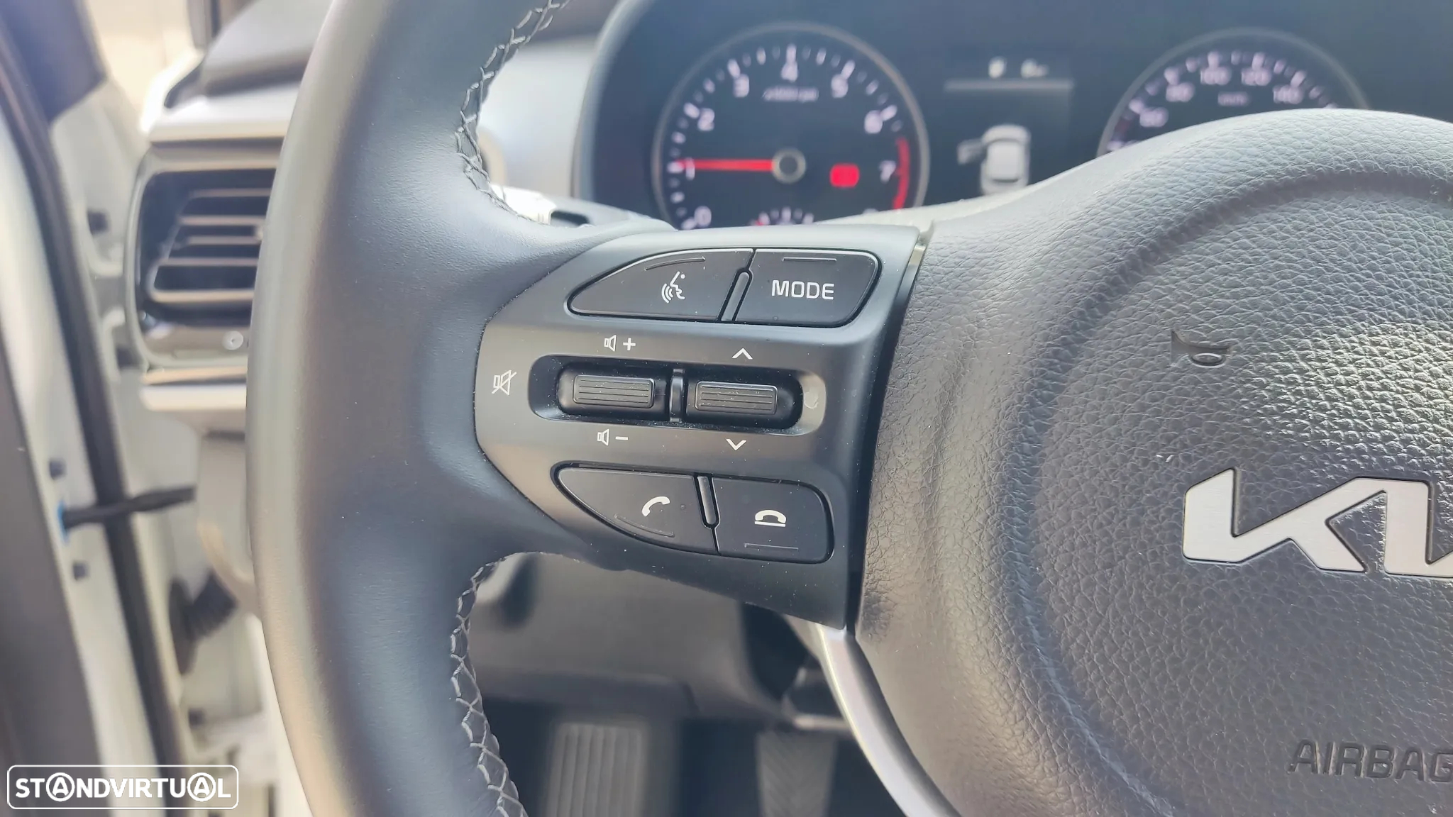 Kia Stonic 1.0 T-GDI Drive - 14