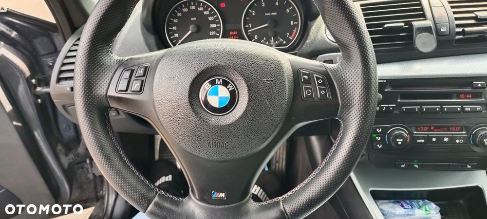 BMW Seria 1 118i - 4