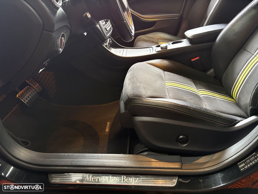 Mercedes-Benz CLA 220 CDI 7G-DCT AMG Line - 35