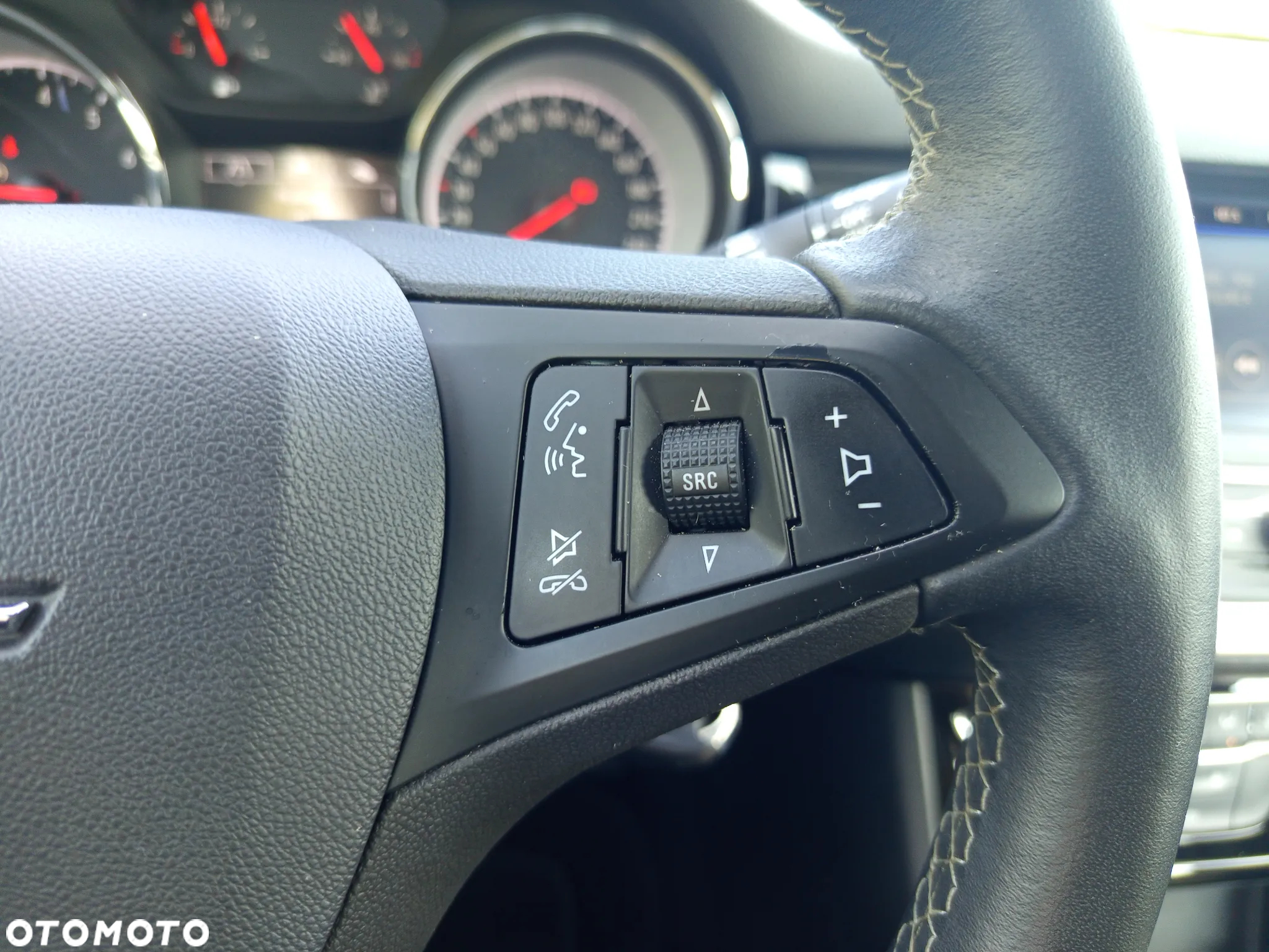 Opel Astra V 1.2 T Elegance S&S - 13