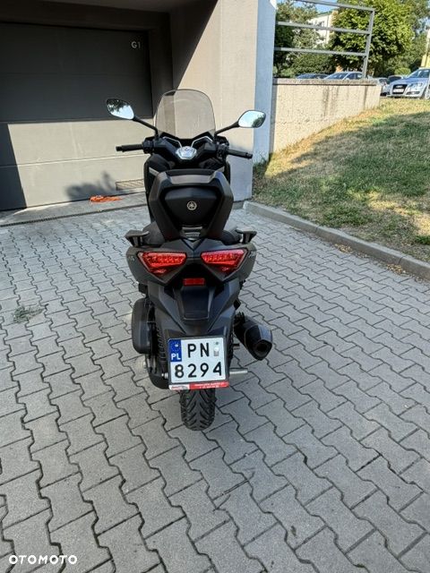 Yamaha X-max - 12