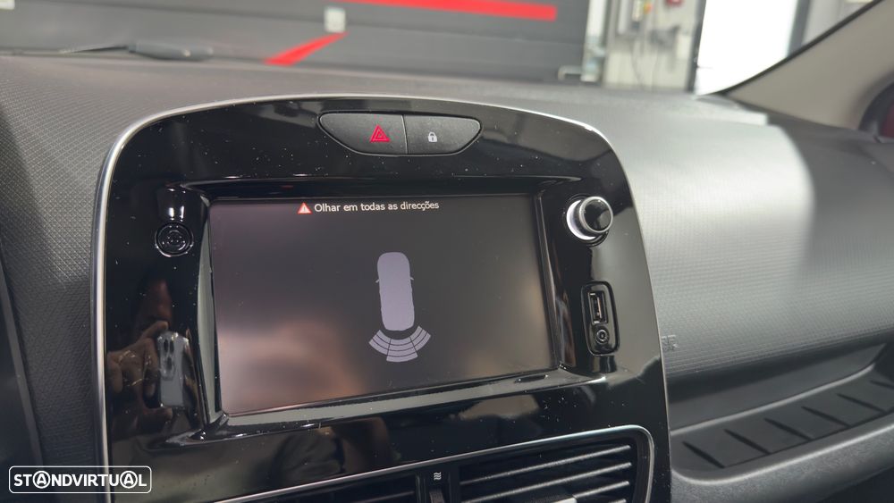Renault Clio ENERGY TCe 120 INTENS - 29