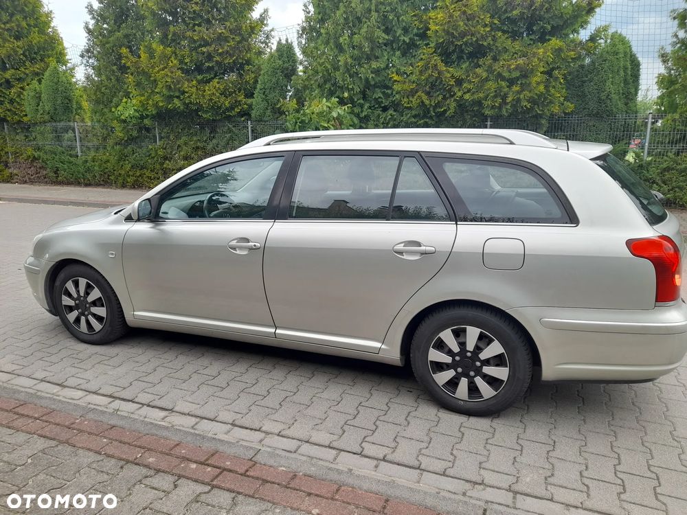 Toyota Avensis 1.8 VVT-i Edition - 7