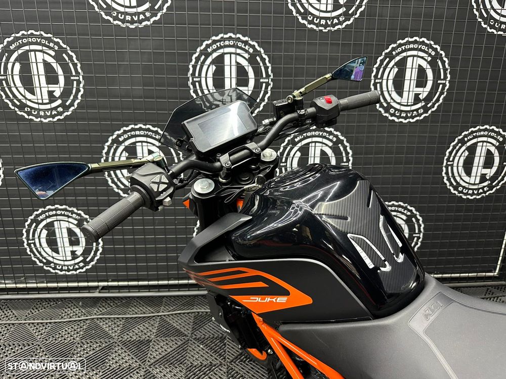 KTM 125 DUKE - 4