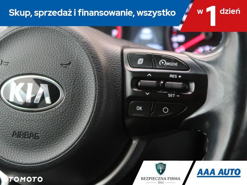 Kia Stonic - 18