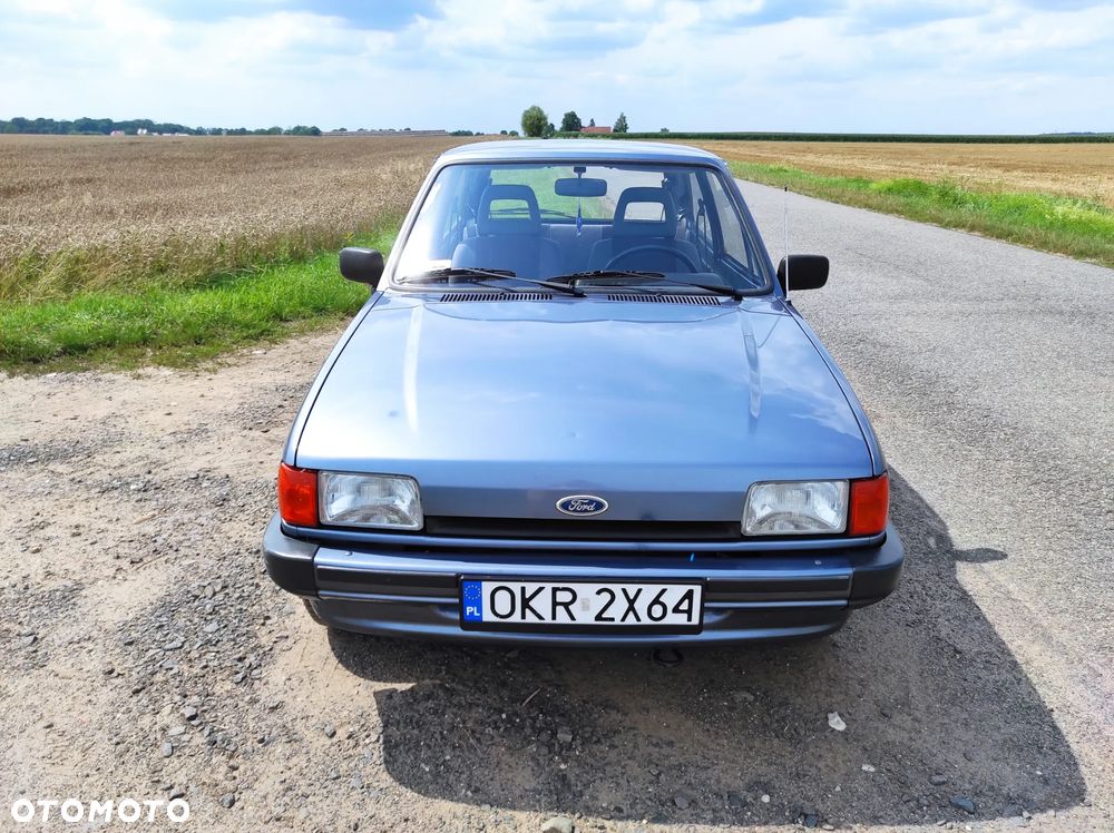 Ford Fiesta 1.1 C - 8