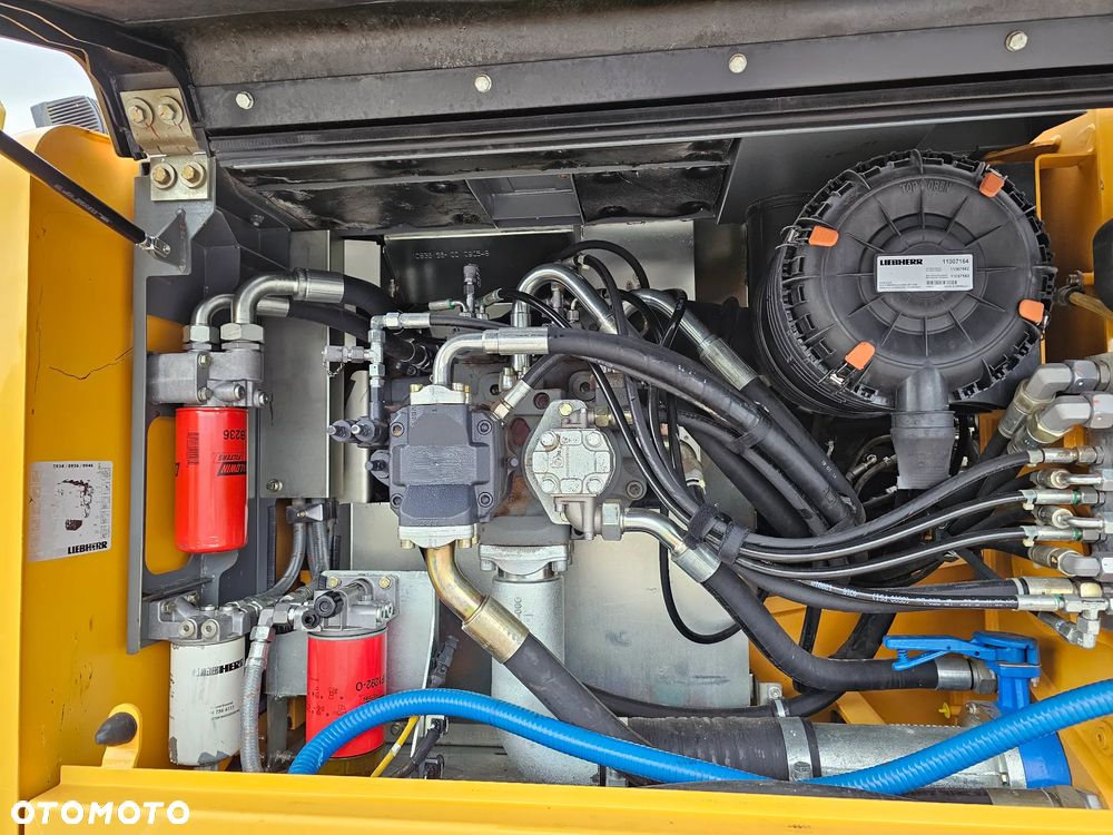 Liebherr R 922 LC R922 LC - 23