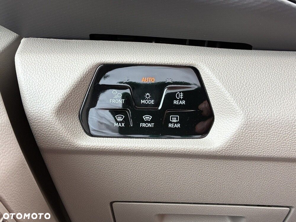 Volkswagen california Beach TOUR/BENZYNA,  5-os., 2.0 TSI 204 KM DSG (dolne i górne łóżko) - 30