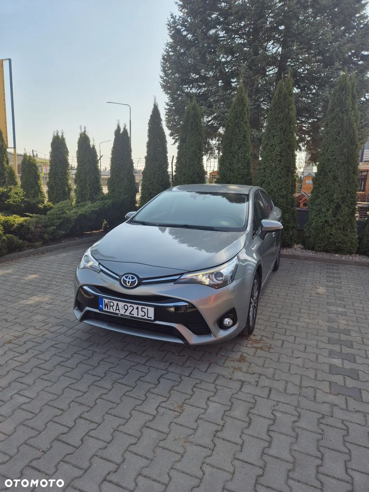 Toyota Avensis 1.8 Sol MS - 1