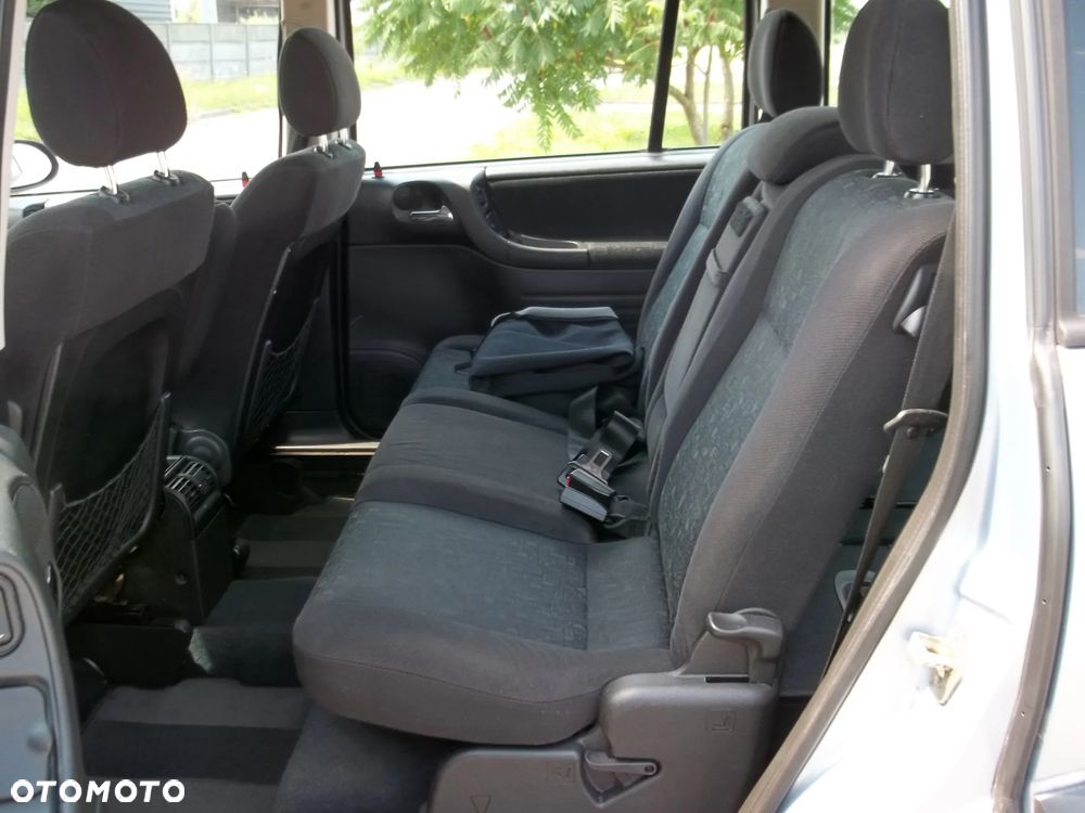Opel Zafira 1.8 16V Elegance - 6