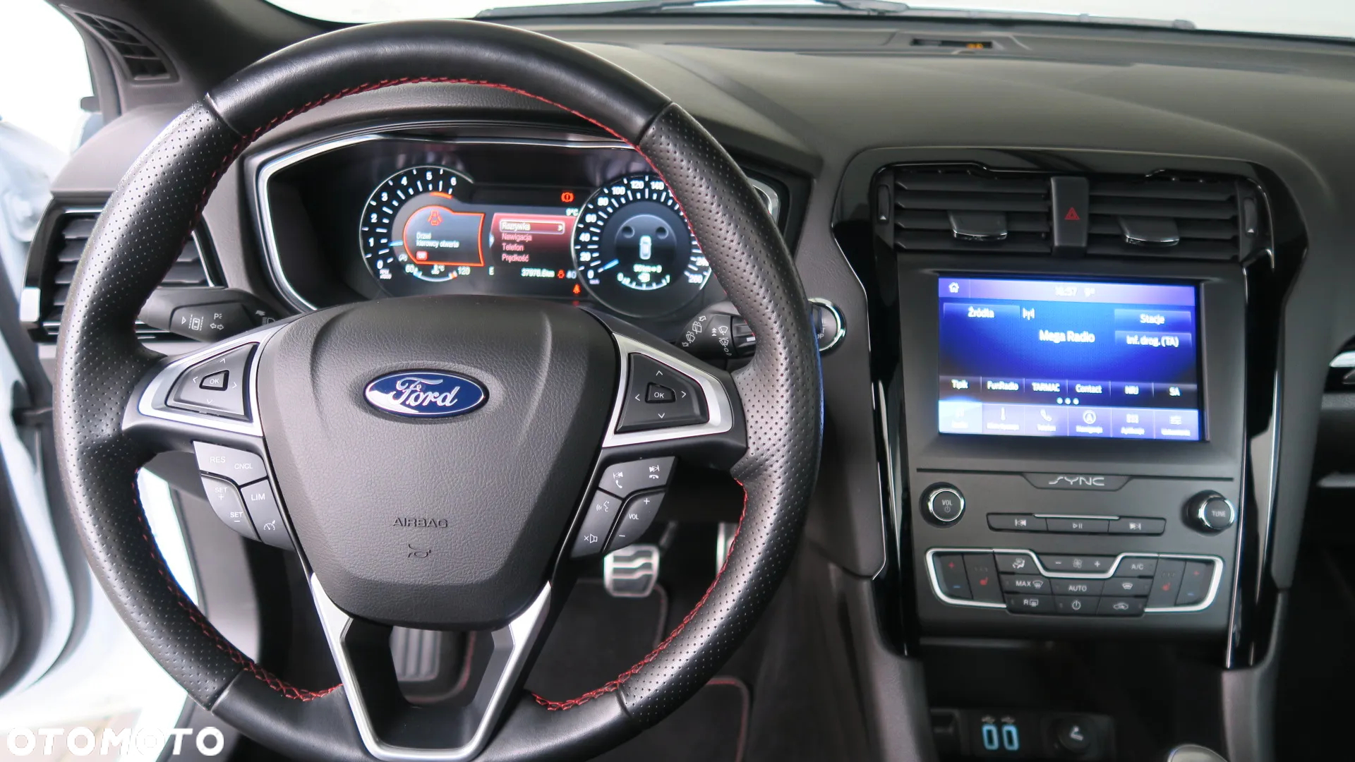 Ford Mondeo 2.0 EcoBlue ST-Line X - 28