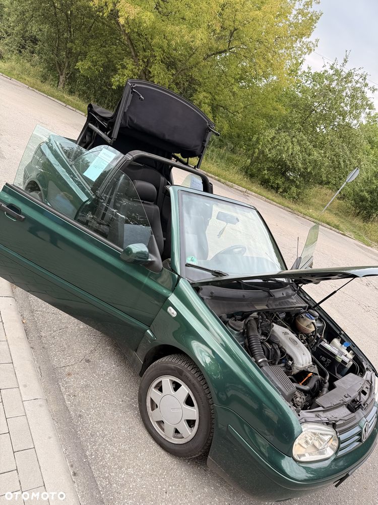 Volkswagen Golf - 3