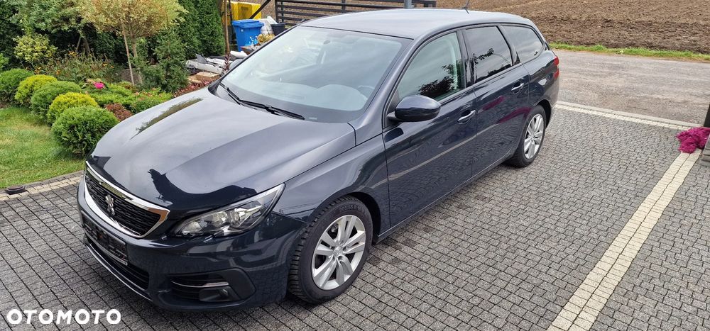 Peugeot 308 PureTech 130 GPF Stop & Start Style - 2