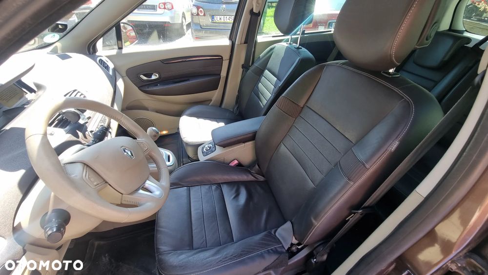 Renault Scenic TCe 130 Luxe - 14