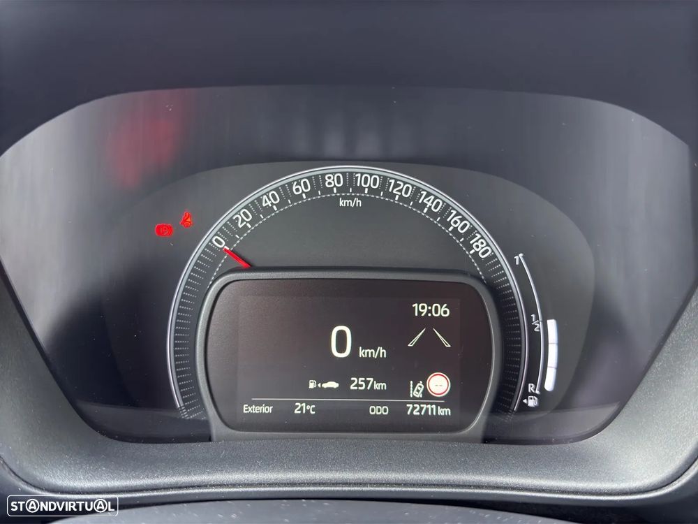 Toyota Aygo X Standard - 10