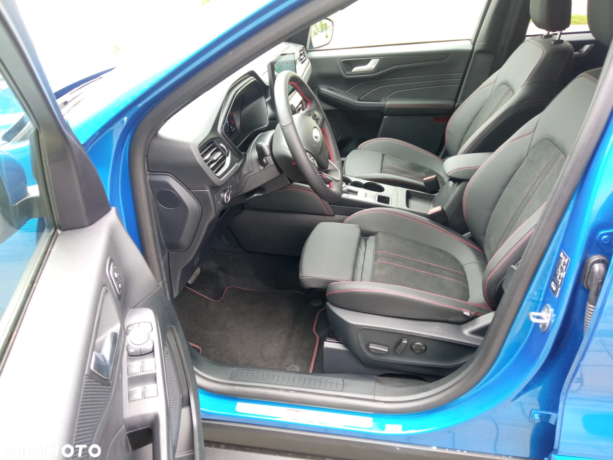 Ford Kuga 2.5 FHEV FWD ST-Line X eCVT - 9