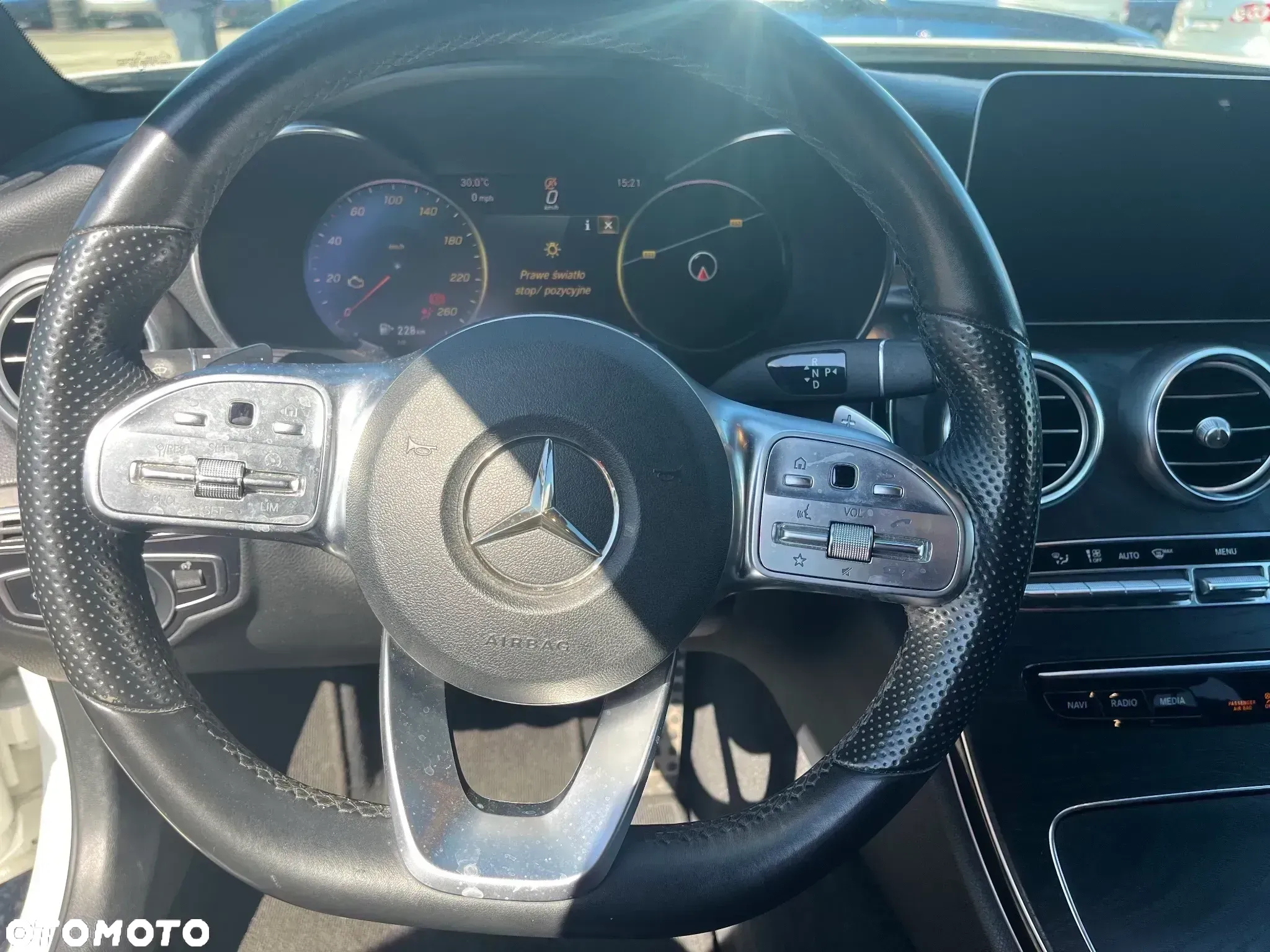 Mercedes-Benz Klasa C 220 d 9G-TRONIC - 11