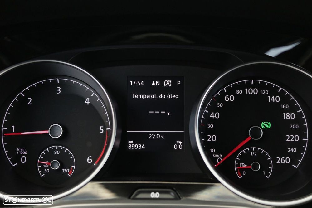 VW Touran 1.6 TDI Confortline DSG - 43