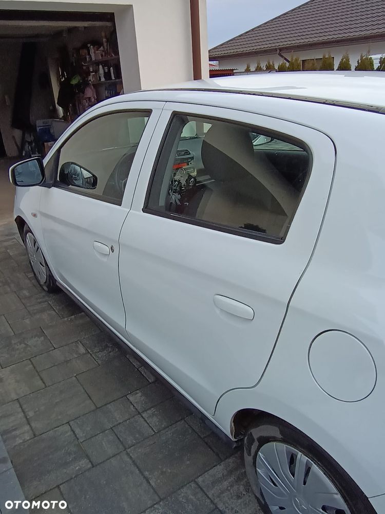 Mitsubishi Space Star - 3