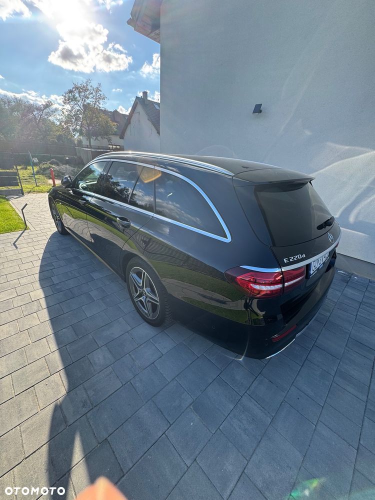 Mercedes-Benz Klasa E 220 d 4-Matic Avantgarde - 29