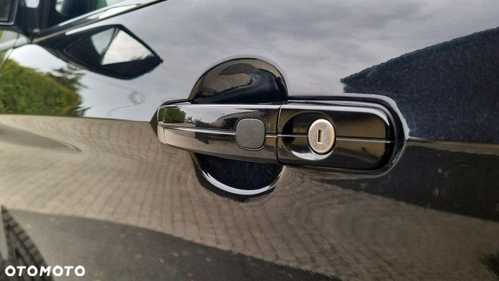 Ford Kuga - 4